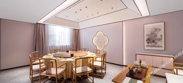 陌上轻居酒店(沁水汽车站店)图片