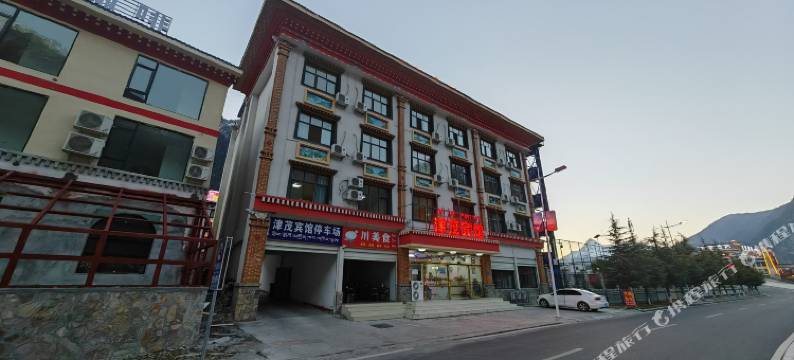 波密津茂宾馆图片