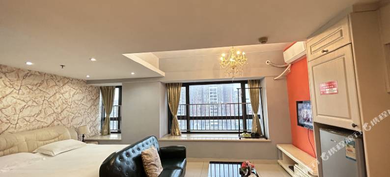 乐居伊朝尔住宿(奥园广场店)图片