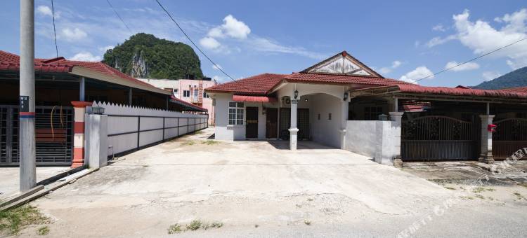 OYO 91011 伊曼霍姆斯泰瓜穆桑(OYO 91011 Iman Homestay Gua Musang)图片