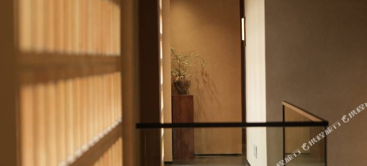 椿山曼居·Life轻奢设计美宿(御窑景巷陶阳里景区店)图片