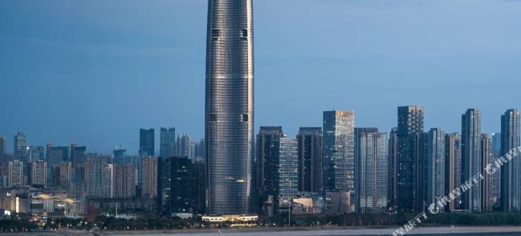 忆江南江景酒店(武汉绿地国际金融城武昌万象城店)图片