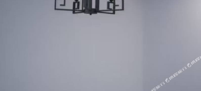 屋顶花苑酒店图片