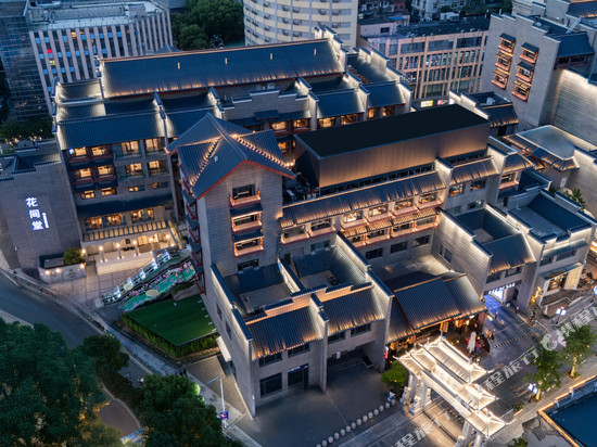 南昌万寿宫花间阁·泊时