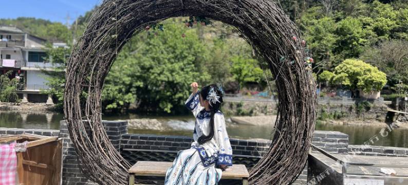 浮梁德艺轩民宿(陶瓷工艺美职院店)图片