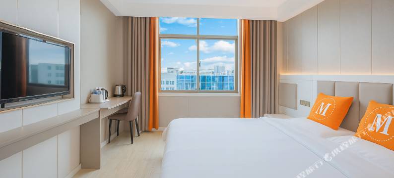 长城主题酒店(蒲城中心广场店)图片