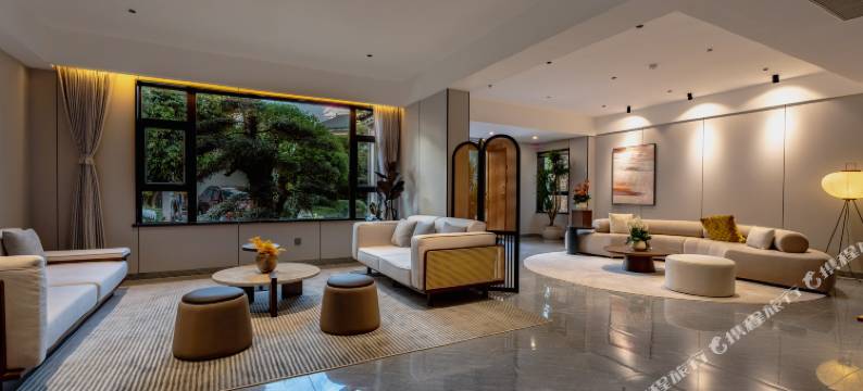 境白·云端温泉海景度假民宿(大理洱海店)图片