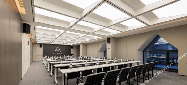 烟台大学万象汇亚朵酒店图片