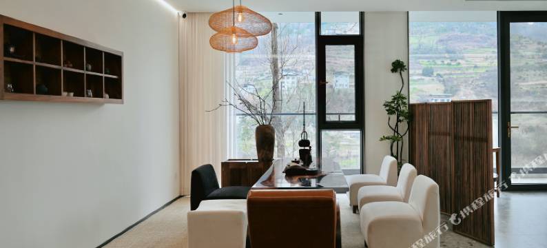 紫照川民宿图片