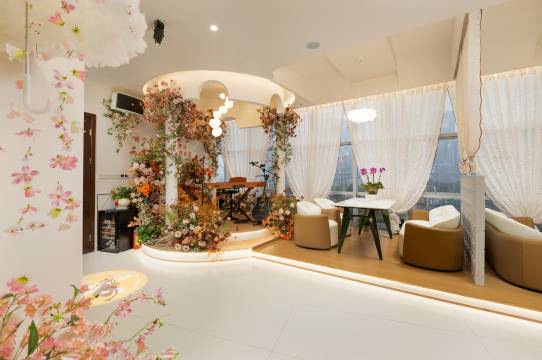 南昌童园国际酒店(艾溪湖湿地公园鱼尾洲地铁站店)图片