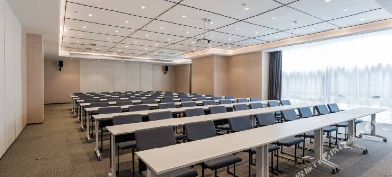 苏州工业园区东沙湖亚朵酒店图片