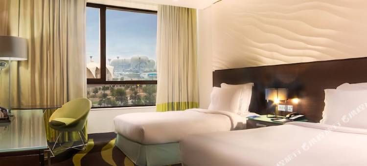 阿布扎比亚斯岛丽笙酒店(Radisson Blu Hotel, Abu Dhabi Yas Island)图片