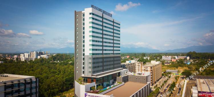大财富酒店那空是贪玛叻(Grand Fortune Hotel Nakhon Si Thammarat)图片