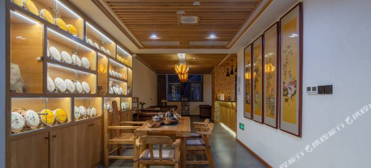 花筑·西双版纳轻舍民宿(告庄西双景度假区星光夜市店)图片