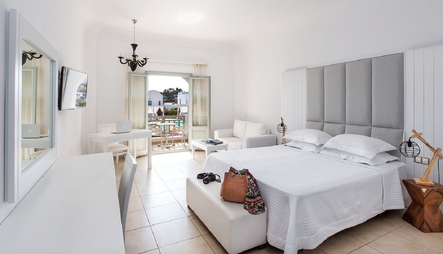 Astro Palace Hotel & SuitesOver view