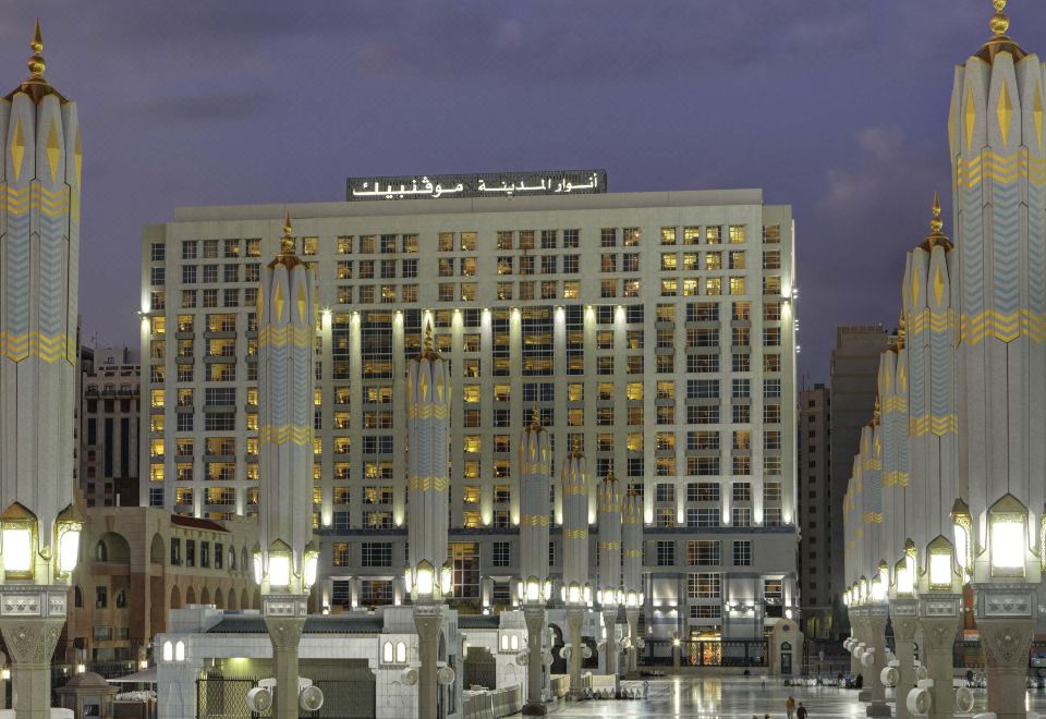 Movenpick Hotel & Residence Hajar Tower Makkah Over view