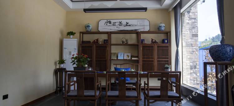 仙山美舍(武当山景区大门店)图片