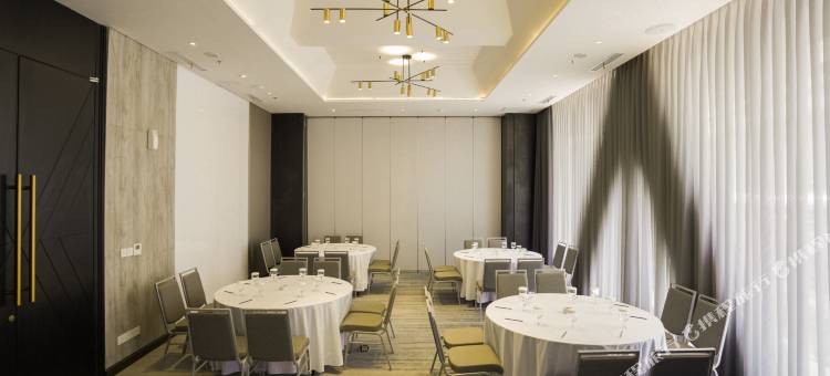 阿万塞武精品酒店(Awann Sewu Boutique Hotel and Suite Semarang)图片