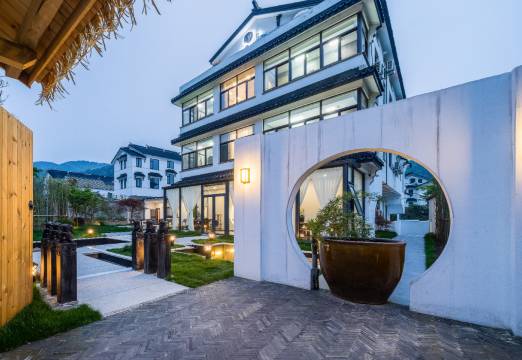 苏州暖小筑民宿(太湖西山店)