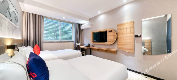 创e家酒店(上饶万达广场解放路店)图片