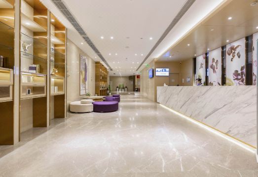 Nanjing Jinfon Crystal Hotel Hotel Overview