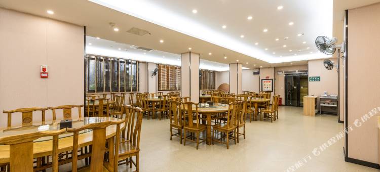 铂纳斯酒店(茅台镇天酿景区香漫店)图片