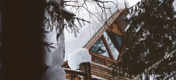 携程度假农庄(新疆禾木西融联营店)图片