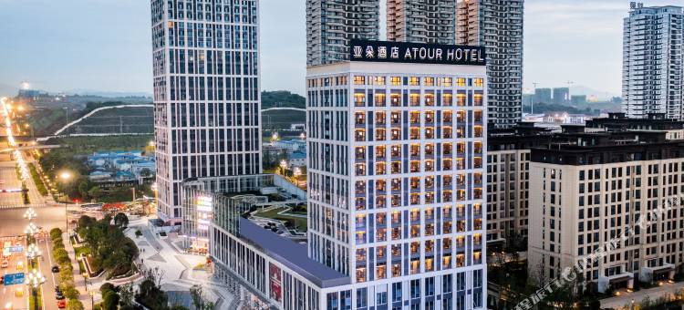 宜宾高铁西站亚朵酒店图片