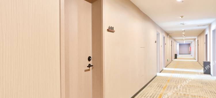 TOWO上品酒店(上饶市步行街金龙岗青年艺术街区店)图片