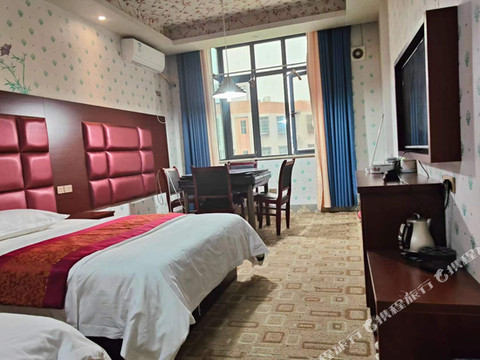 平江梦乡渡假城宾馆