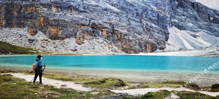 丹增五色供氧酒店(香格里拉镇稻城亚丁景区店)图片