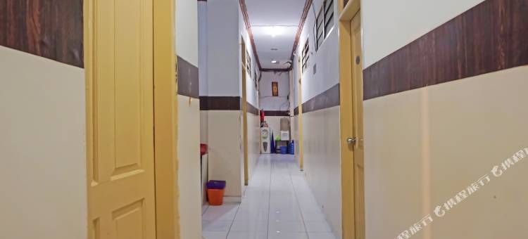 OYO 萨里珍纳蓬托酒店(Hotel O Sari Jeneponto)图片