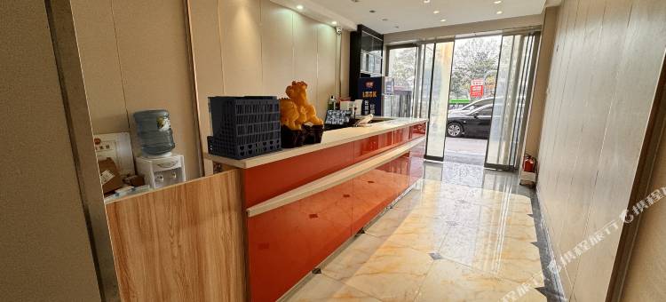 泸州吾朵酒店(泸州高铁站西南商贸城店)图片