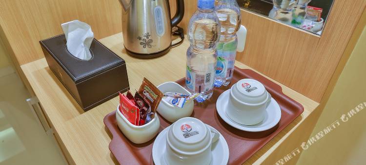 巴芝丹水平酒店(The Horizontal Hotel Pacitan)图片