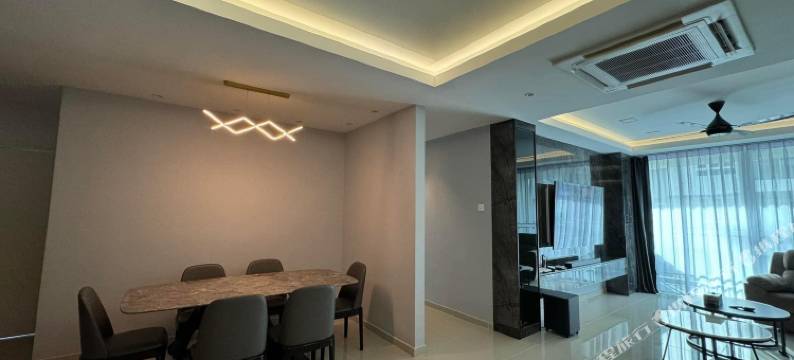 Sri Indah Luxury HomeStay图片