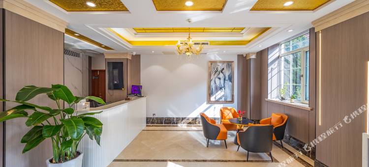 沃德·欧墅酒店(青岛栈桥信号山地铁站店)图片