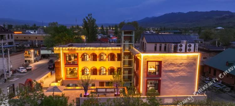 伊曦·小寨丨Natural氧吧民宿(那拉提景区店)图片