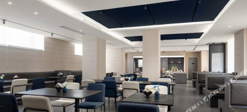 西安钟鼓楼五路口地铁站轻居酒店图片