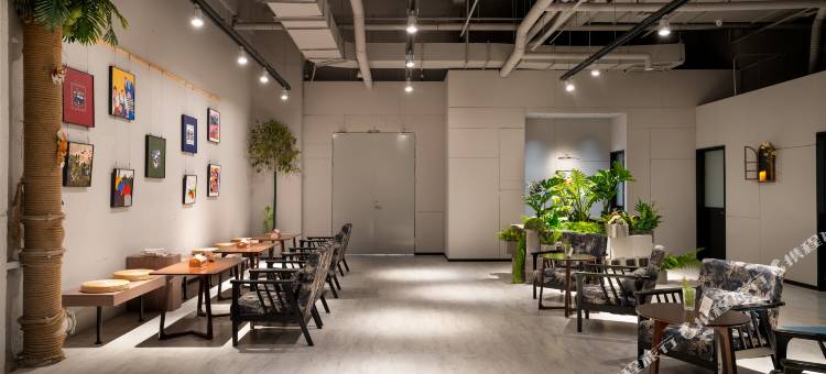 唐山空中花园酒店(河头老街店)图片