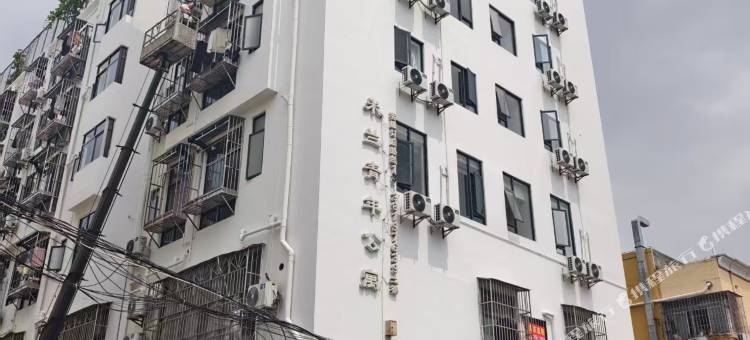 香漫美寓(深圳元芬地铁站店)图片