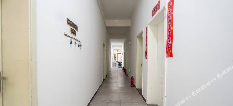 背包电竞民宿(湖北文理学院理工学院店)图片