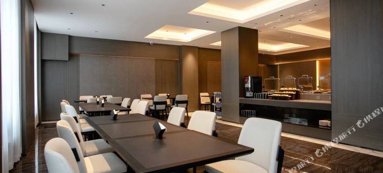 艾朵酒店(公主岭迎宾路店)图片