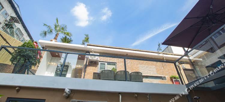 一缕阳光胡同里城市民宿(新乡火车站店)图片