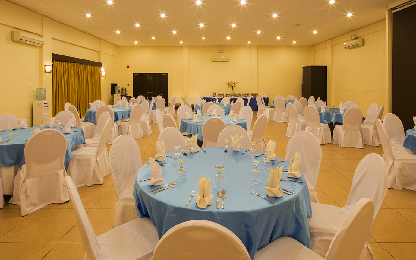 Microtel by Wyndham Davao Over view