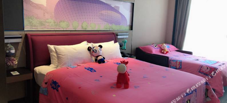 深圳坪山高铁站希尔顿欢朋酒店图片