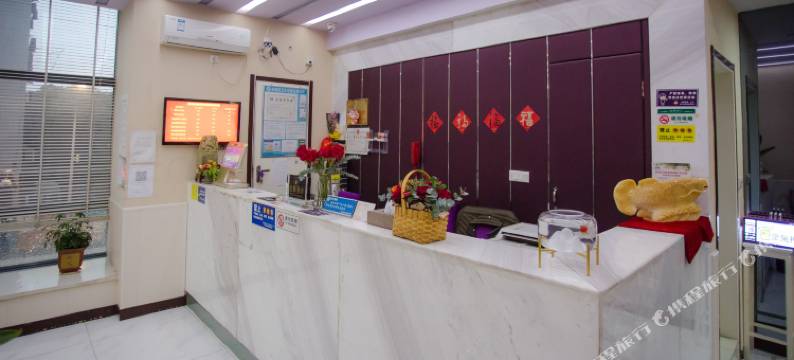 景泰皇冠精品酒店(嘉兴火车站月河历史街区店)图片