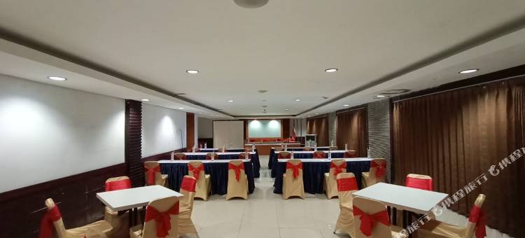 塔旺曼谷明星酒店(Hotel Bintang Tawangmangu)图片