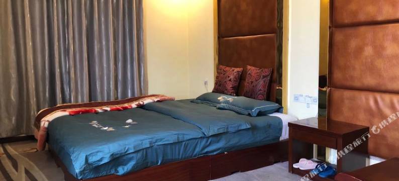 香格里拉曼享拾桄客栈(独克宗古城店)图片