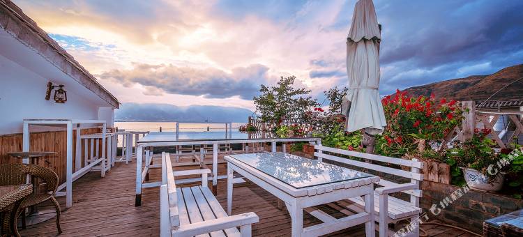 大理莲花水韵海景民宿(洱海双廊店)图片