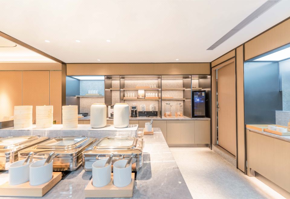 JI Hotel (Kunming Railway Station International Convention and Exhibition Center) Hotel Overview